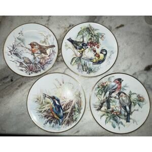 Four Gloria Porcelain Bayreuth Germany Decorative Bird Plates 24k Gold Rim